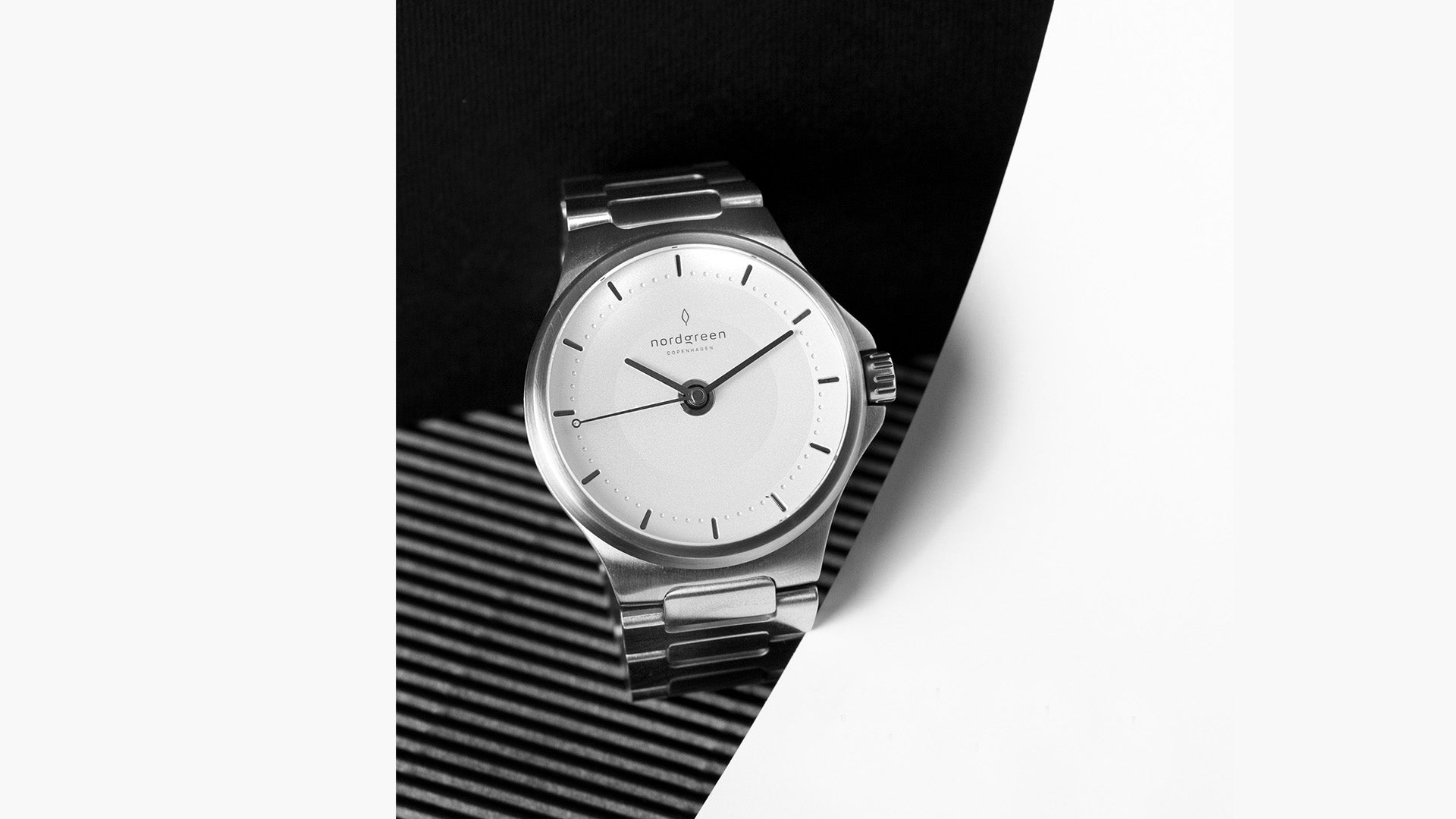 The quiet beauty of self-winding watches: a movement that never stops