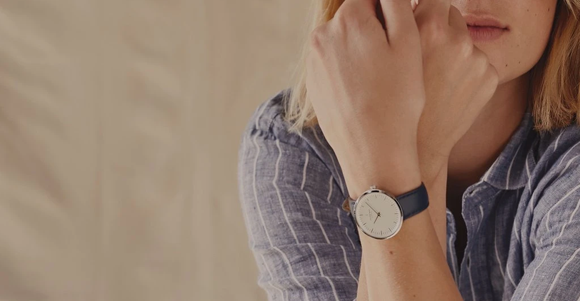 Inexpensive womens watches on sale