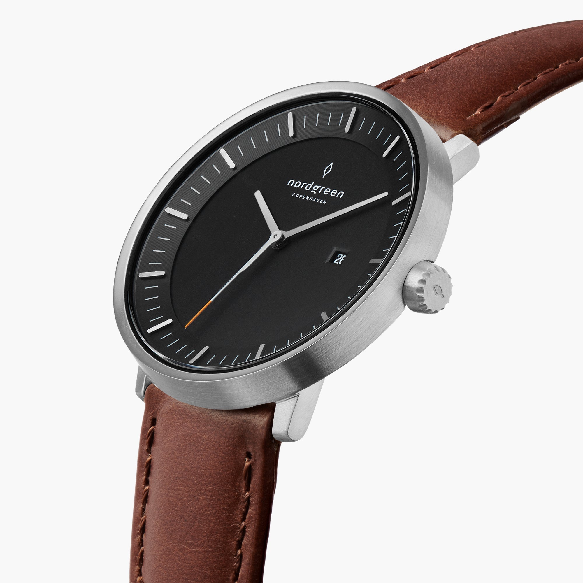 ノードグリーン　Philosopher 40m 　ストラップ2本付き Philosopher 40mm | Silver Black Dial Brown Leather – Nordgreen
