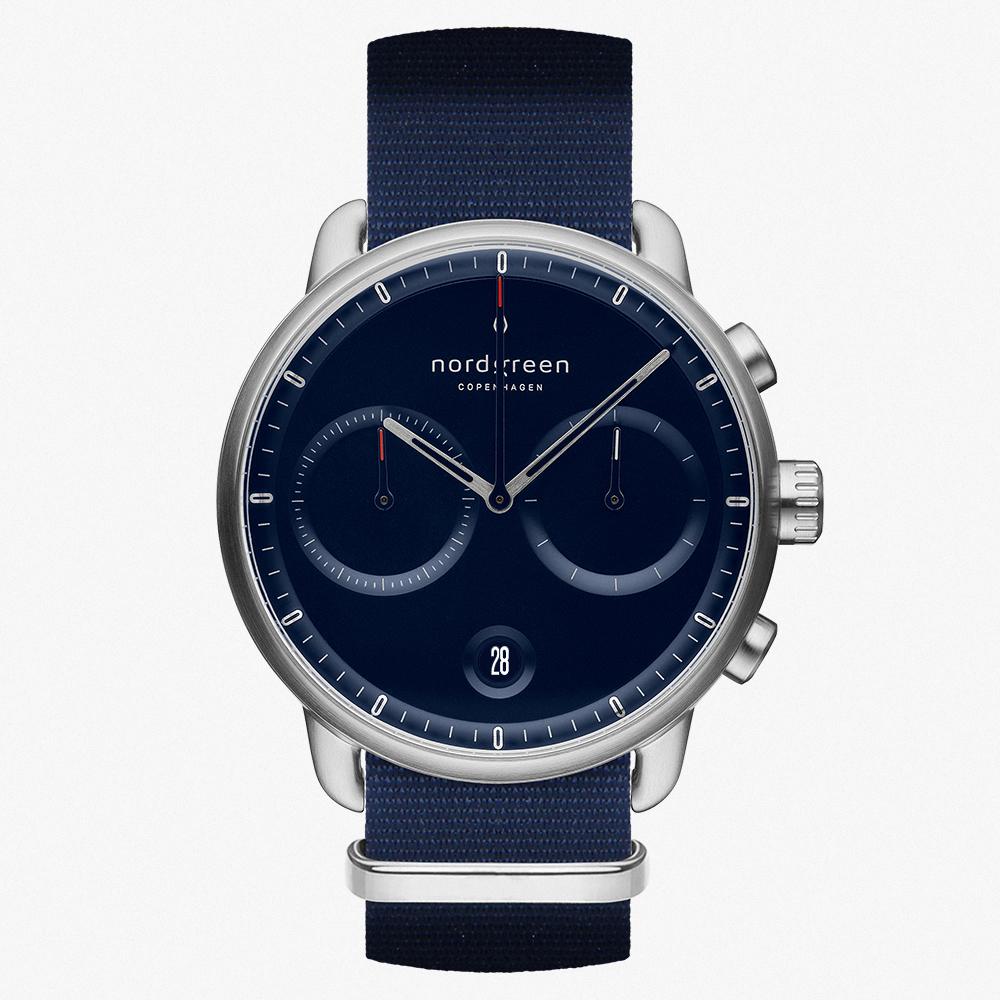 Nordgreen Pioneer Chronograph | 42mm 機能 & 10 ATM