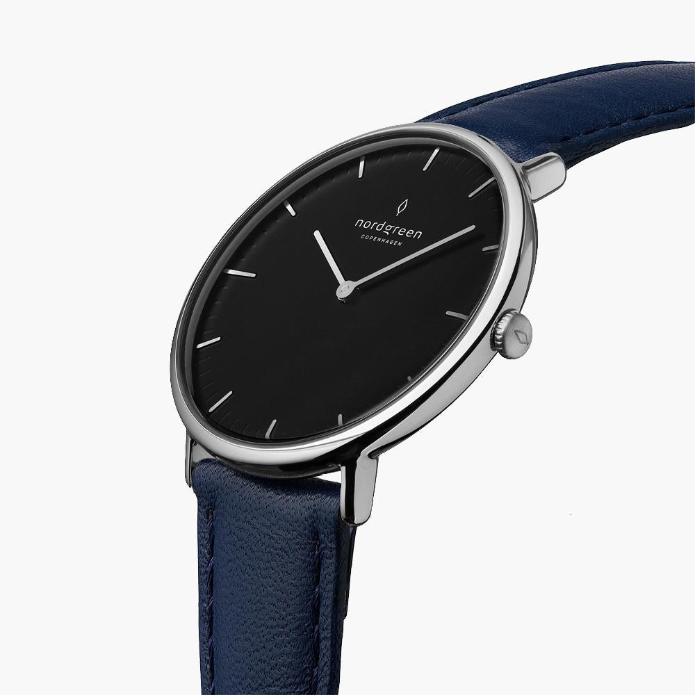 ブラックウォッチ | 時代を超えた汎用性と北欧の洗練 – Nordgreen